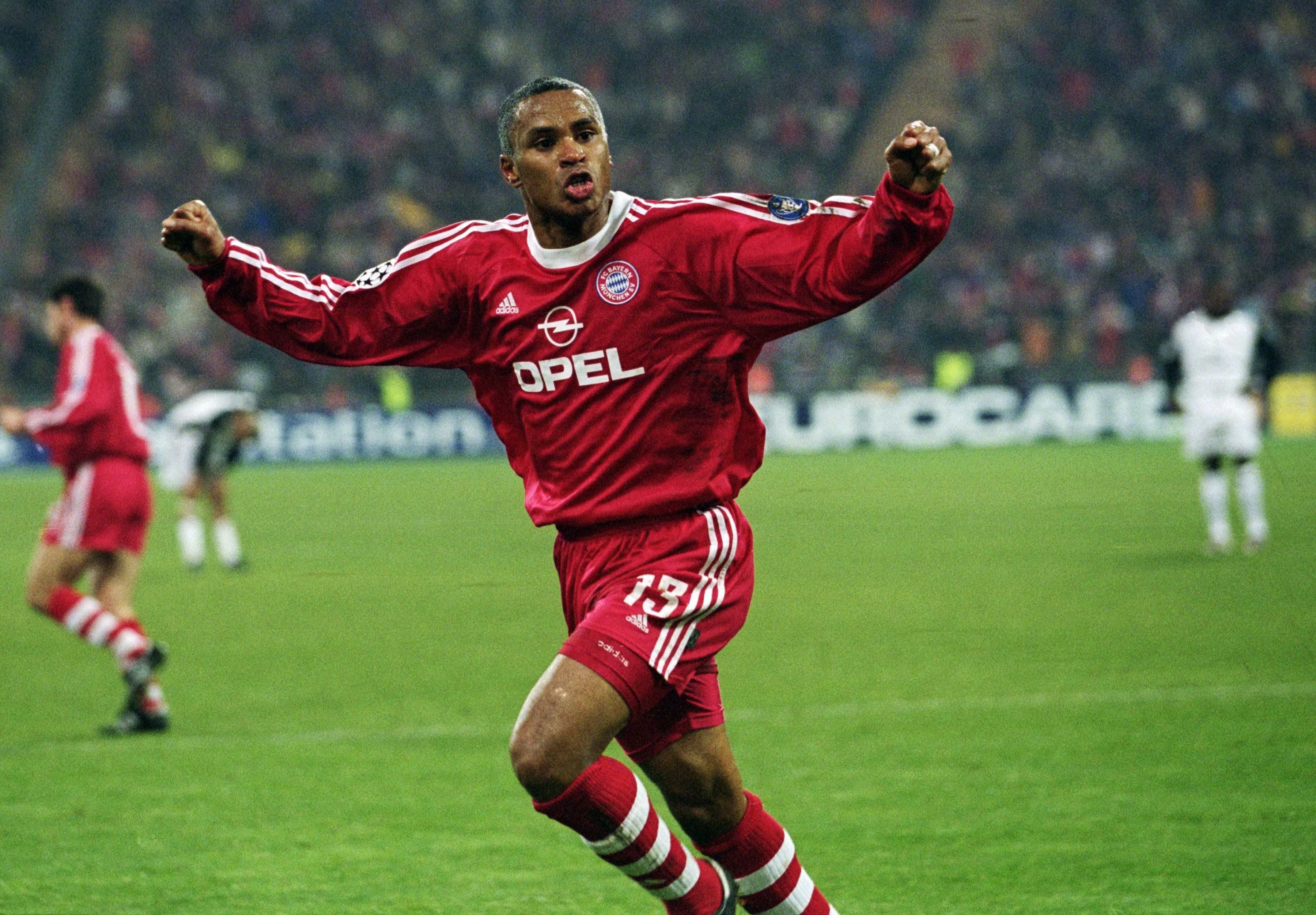 
                <strong>FC Bayern - ManUtd: 1:1 (2001/02, 2. Gruppenphase, Hinspiel)</strong><br>
                Wieder Paulo Sergio, wieder ein später Treffer. In der 87. Minute gleicht der Brasilianer die United-Führung durch Ruud van Nistelrooy aus.
              