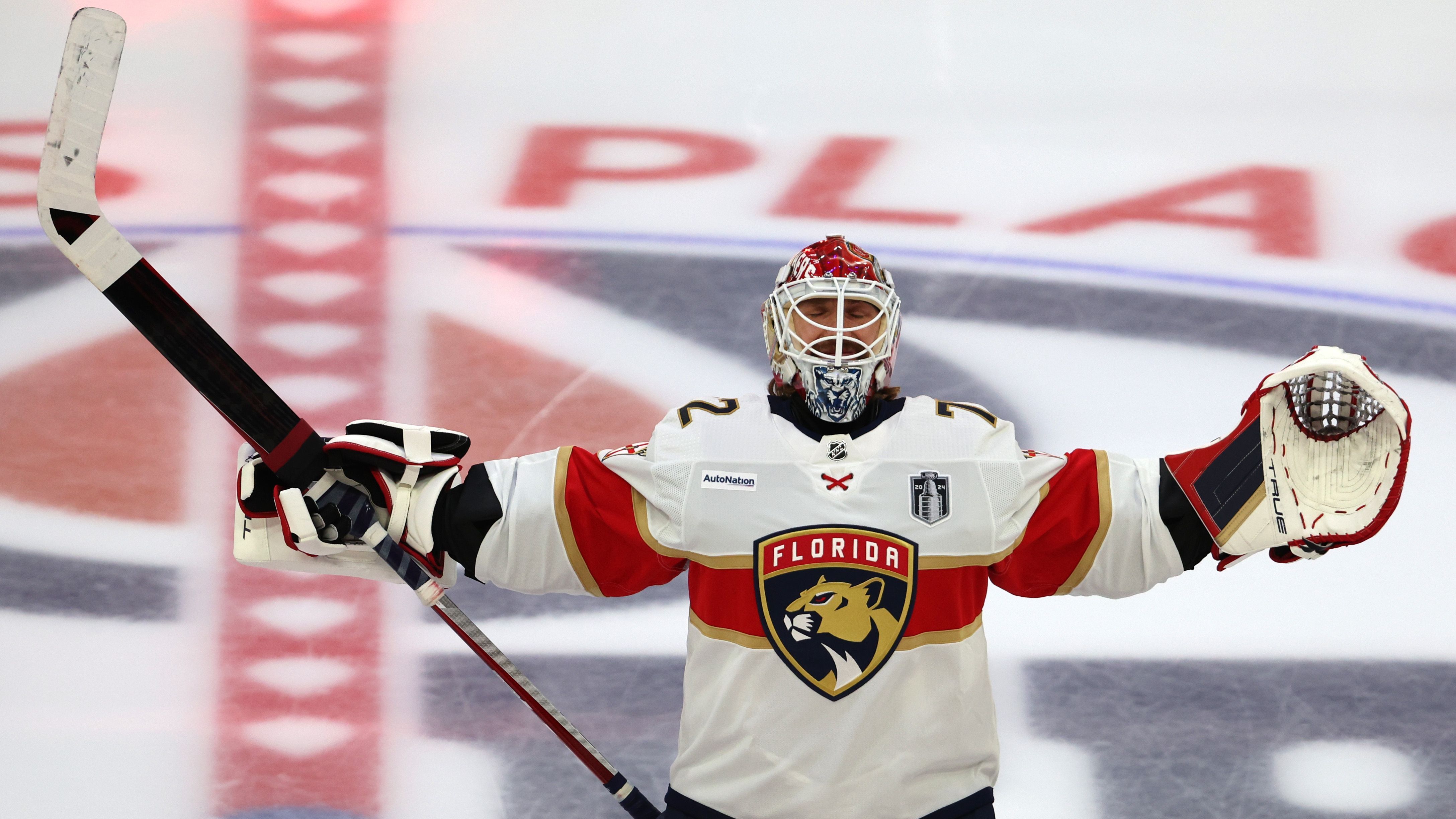 <strong>Florida Panthers (NHL - Eishockey)</strong><br>Das Team ist nach dem Florida-Panther benannt, einer vom Aussterben bedrohten Panther-Art. Diese kommt aus den nahe gelegenen Everglades. Am 15. Juni 1993 wurden die Logos und Uniformen enthüllt. Dabei wurde zudem angekündigt, dass sich das Team auch finanziell für den Schutz der Panther einsetzen werde.