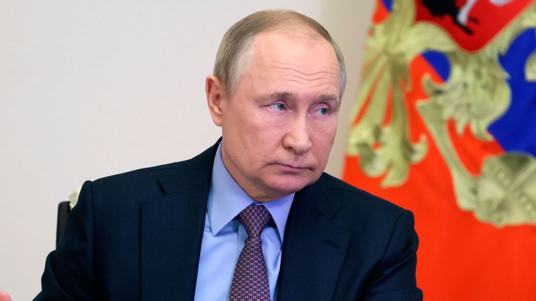 Russische Propaganda-Blogger:innen könnten für Wladimir Putin zum Problem werden.