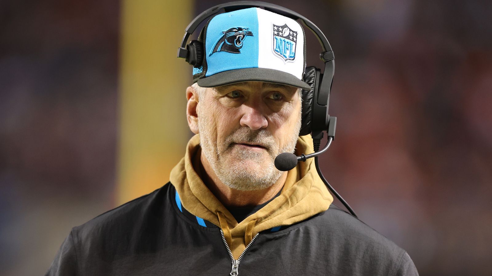 <strong>Verlierer: Frank Reich (Carolina Panthers)</strong><br>Es ist keine 13 Monate her, als die Indianapolis Colts Reich entließen. Er wurde also in kürzester Zeit zwei Mal gefeuert. Auch von den Colts bekommt er bis 2026 noch neun Millionen US-Dollar pro Jahr. Fortan von der Couch aus. Verdammt, ist er doch ein Gewinner?&nbsp;