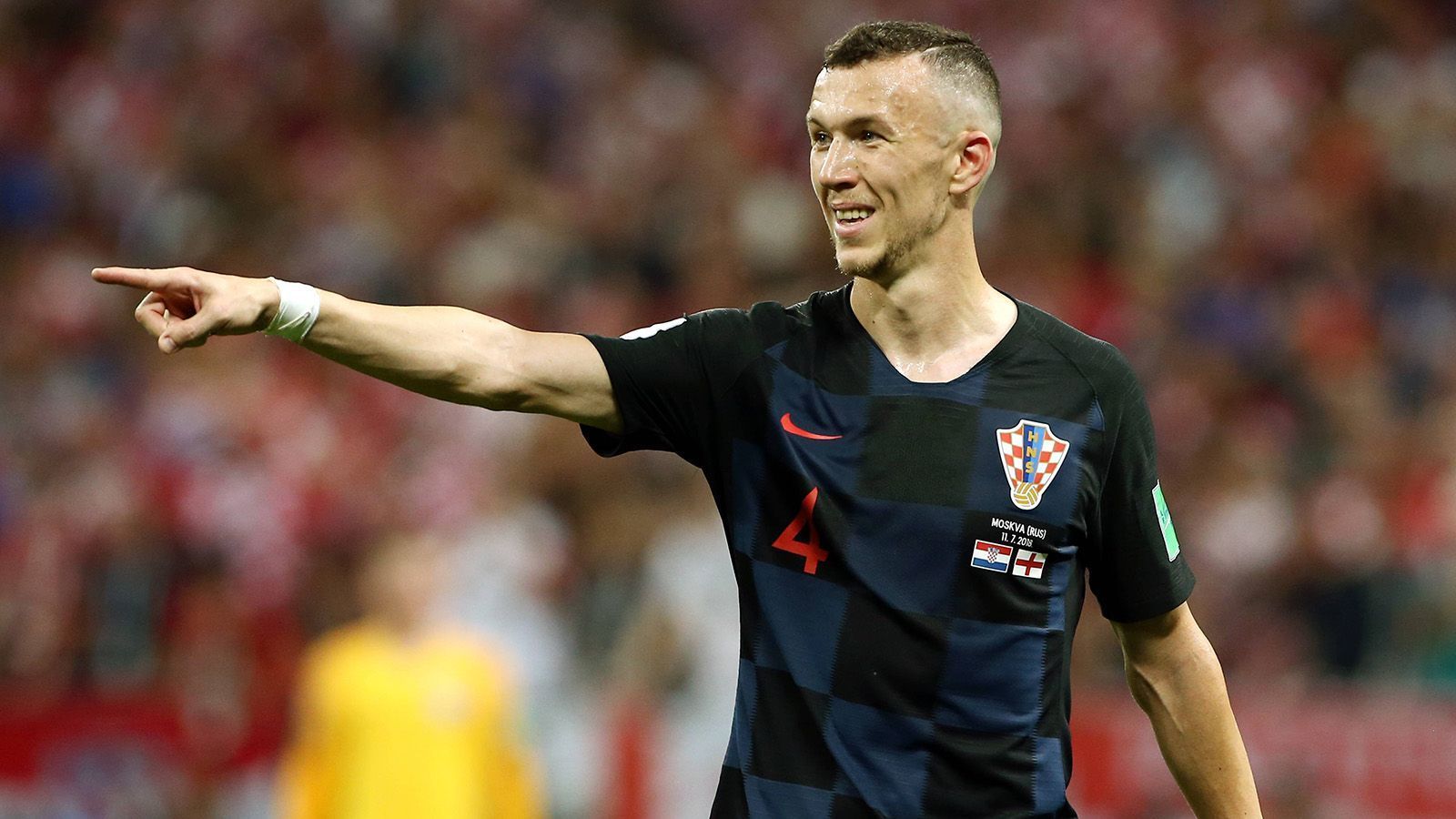 
                <strong>Ivan Perisic (Kroatien)</strong><br>
                Ivan Perisic hat unter anderem die Deutsche Meisterschaft und den DFB-Pokal gewonnen. 2011 wurde er für rund fünf Millionen Euro von Borussia Dortmund in die Bundesliga geholt und holte mit dem BVB 2012 das Double. 2013 wechselte er dann zum VfL Wolfsburg und gewann dort unter Trainer Dieter Hecking und mit Kevin de Bruyne im Mittelfeld seinen zweiten Pokal. Aktuell spielt er für Inter Mailand und erzielte im WM-Halbfinale den wichtigen Ausgleichstreffer zum 1:1 gegen England. 
              