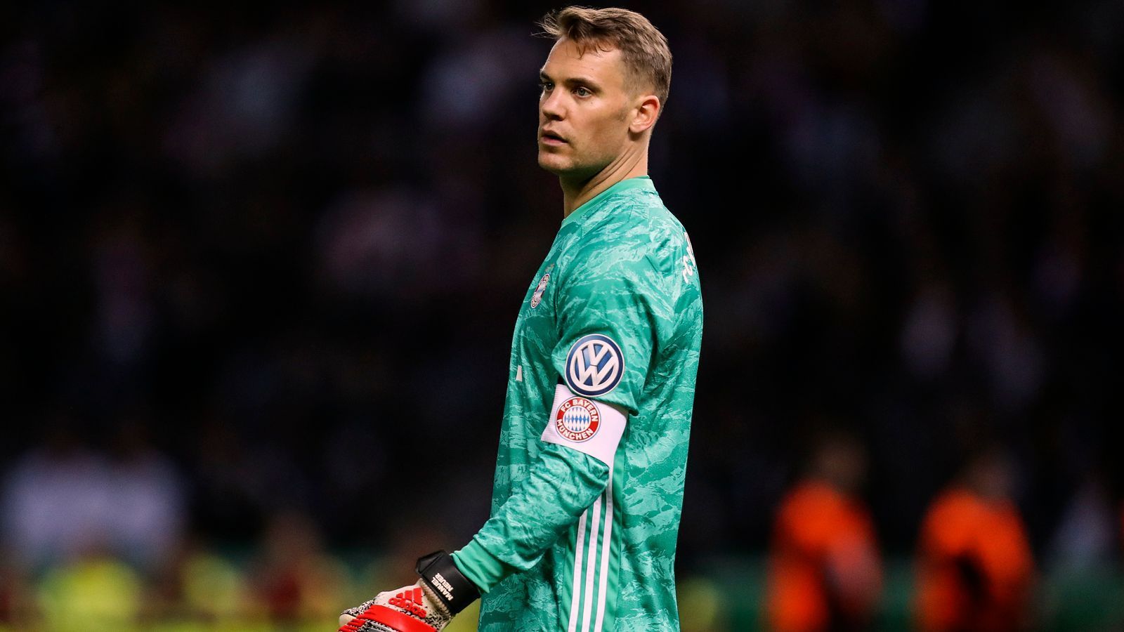 
                <strong>FC Bayern München</strong><br>
                Kapitän: Manuel NeuerPosition: TorwartIm Verein seit: 2011
              