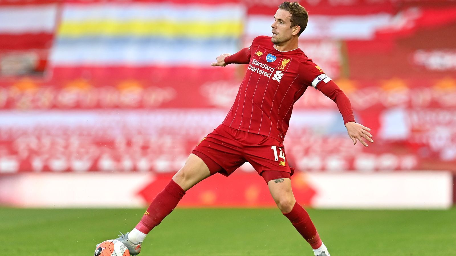 
                <strong>FC Liverpool</strong><br>
                Kapitän: Jordan HendersonIm Team seit: 2011Vertrag bis: 2023
              