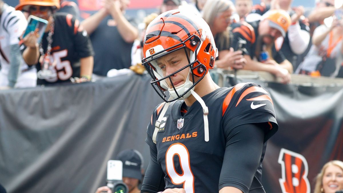 CINCINNATI, OH - SEPTEMBER 17: Cincinnati Bengals quarterback Joe Burrow (9) is introduced before the game against the Baltimore Ravens and the Cincinnati Bengals on September 17, 2023, at Paycor S...