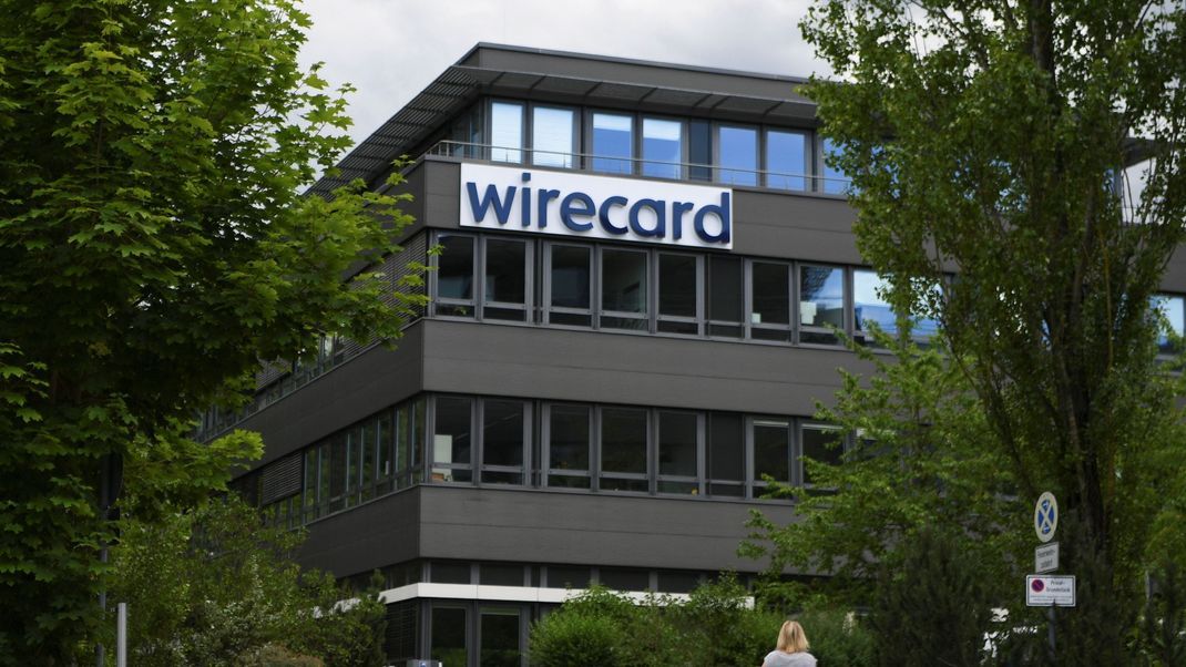 Nach der Wirecard-Pleite waren die Aktien des Konzerns nur noch Centbeträge wert. Zu den verlustreichen Leidtragenden zählte auch der Ex-Aufsichtsratschef.