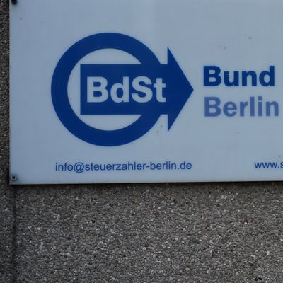 Der Bund der Steuerzahler kritisiert millionenschwere Verschwendung.