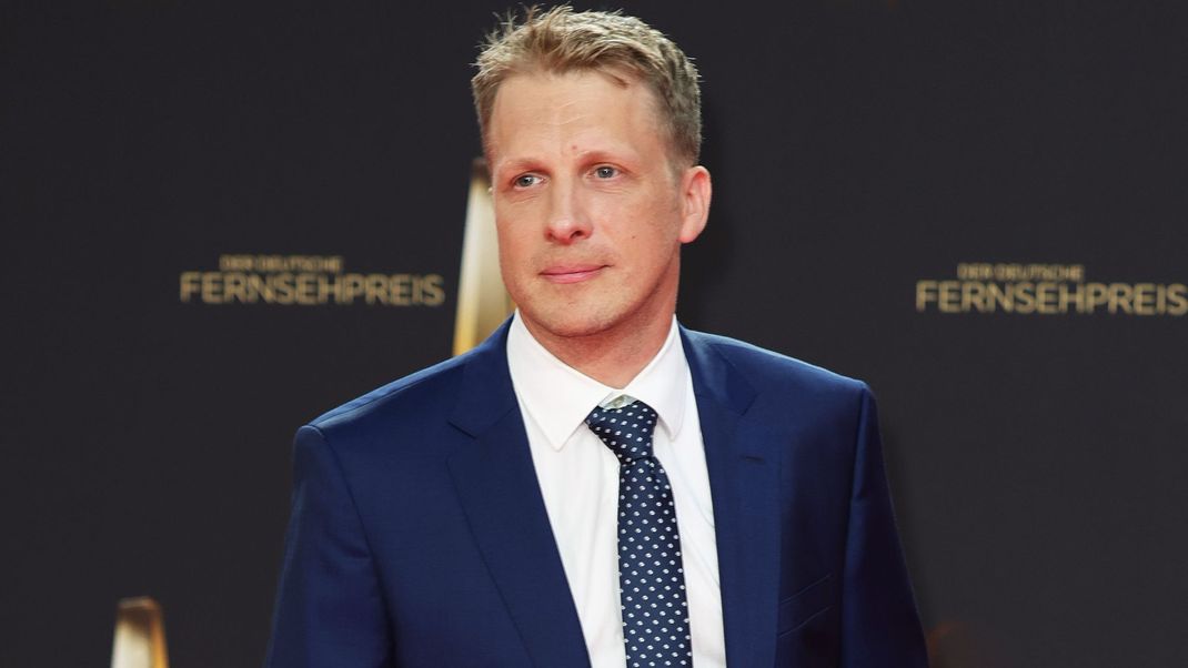 Oliver Pocher kann es einfach nicht lassen: Auf Instagram schießt der Comedian jetzt erneut gegen seine Noch-Ehefrau Amira.