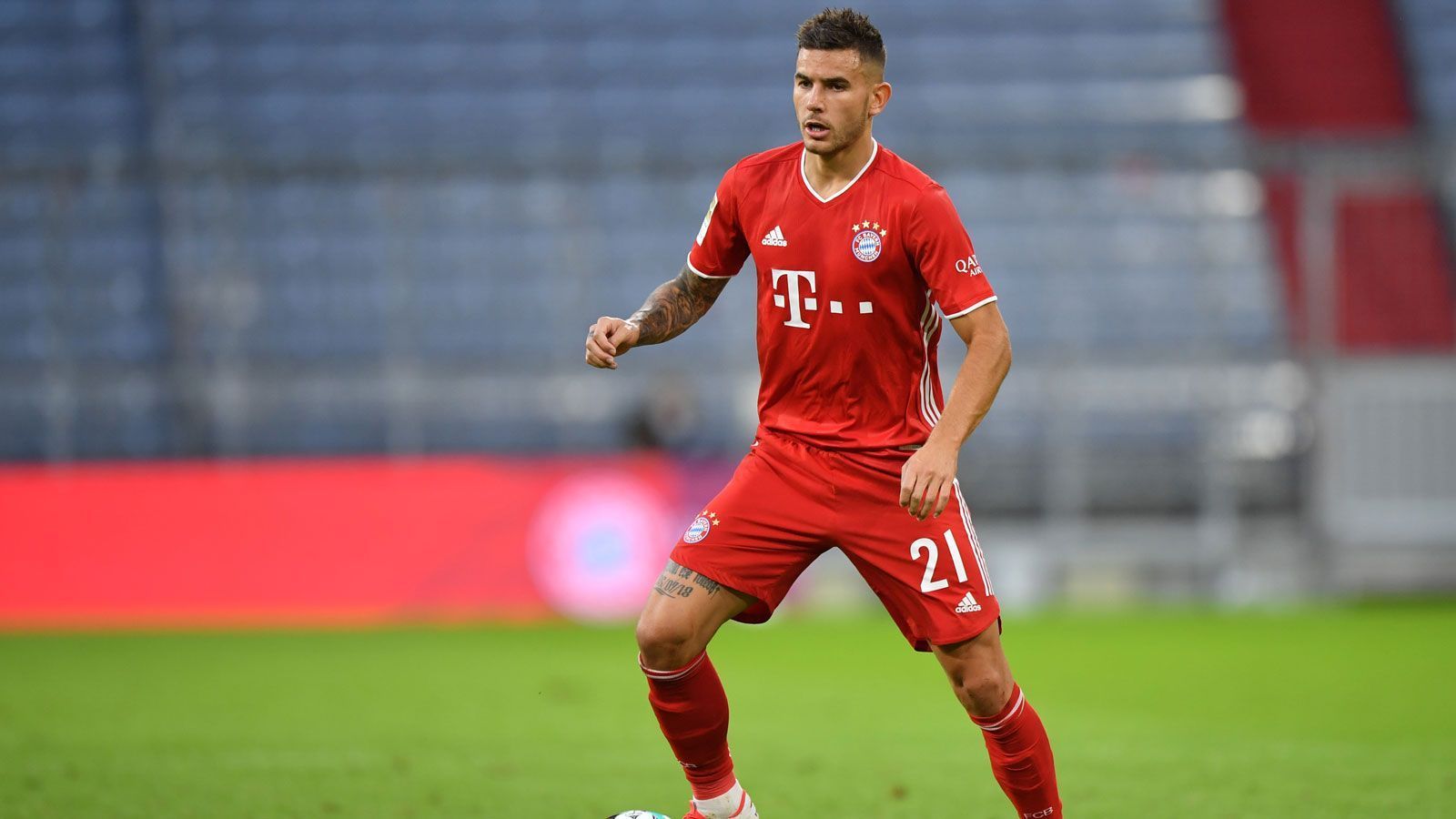 
                <strong>Lucas Hernandez</strong><br>
                Von Beginn an hellwach und hochmotiviert. Gewinnt defensiv seine Zweikämpfe und schaltet sich häufig in die Offensive ein. Seine Halbfeldflanken sind noch zu oft zu kurz. Gutes Zusammenspiel mit Coman, der bei seinen Vorstößen ins Halbfeld ausweicht. Sehr stabile Leistung. ran-Note: 2
              