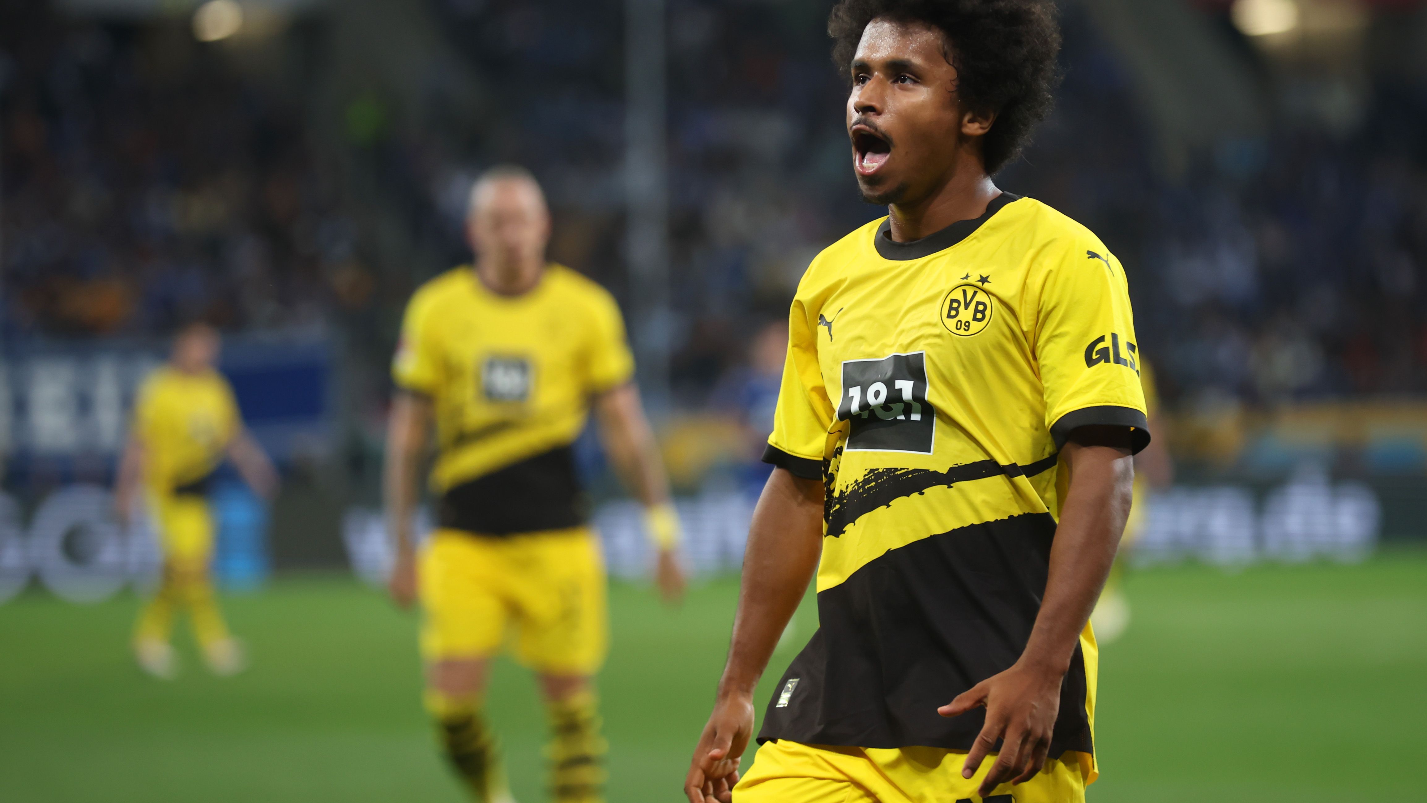 <strong>Karim Adeyemi</strong><br>Der U21-Nationalspieler darf ab der 90. Minute statt Brandt noch für ein paar Augenblicke mitwirken. <strong>ran-Note: ohne Bewertung</strong>