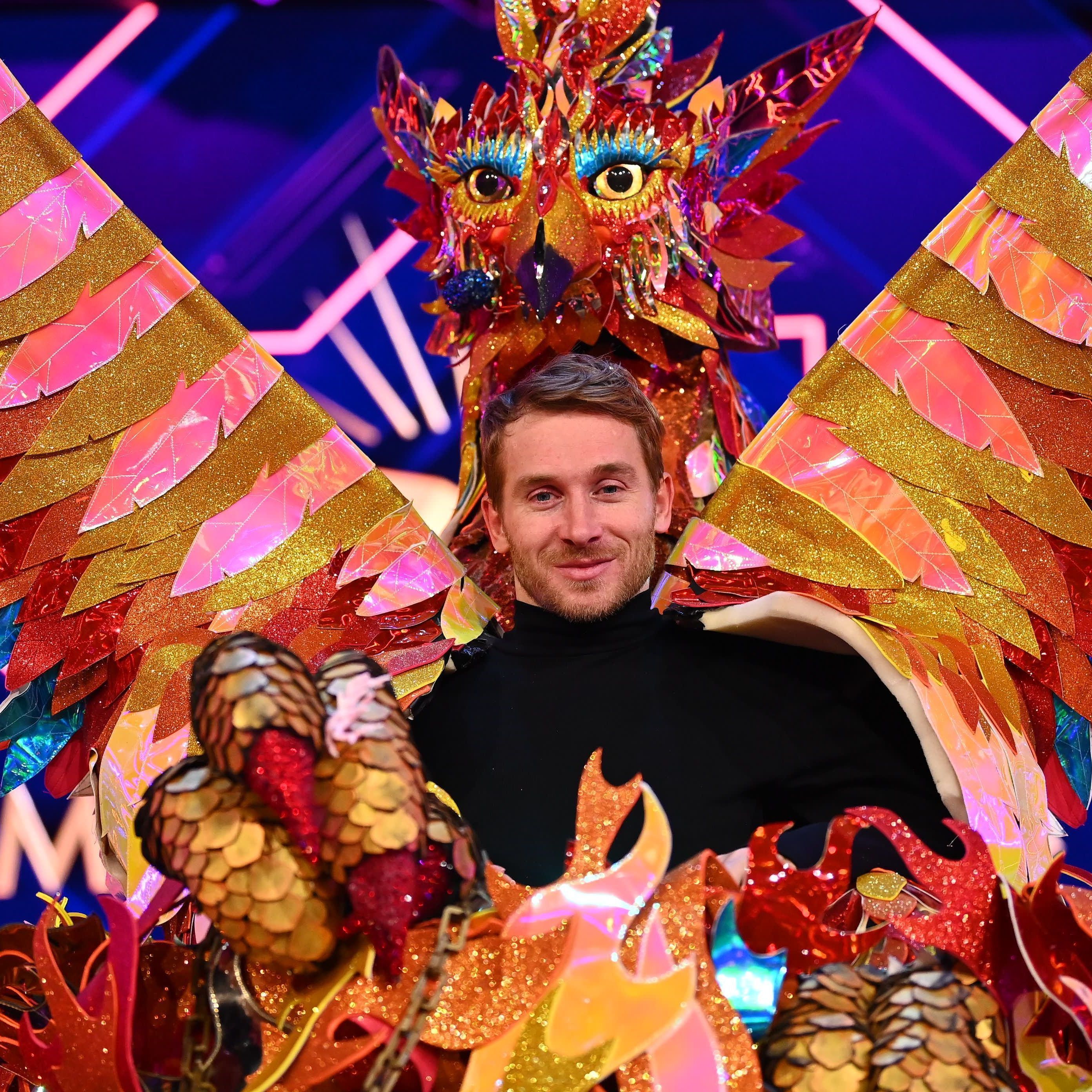 Samuel Koch als Phönix bei "The Masked Singer": Joyn Teaser