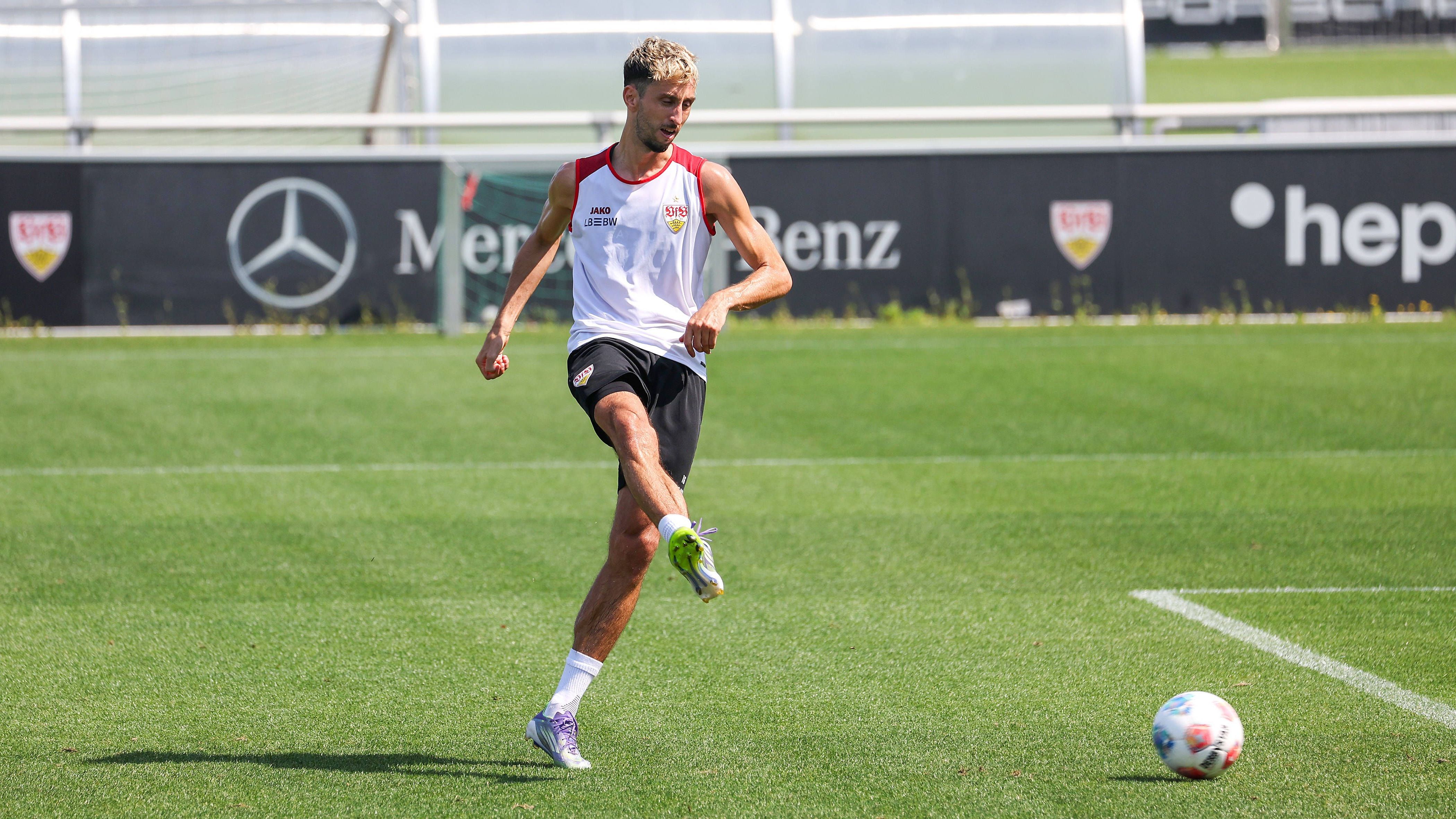 <strong>VfB Stuttgart: Atakan Karazor</strong><br>Kapitän seit Sommer 2024.