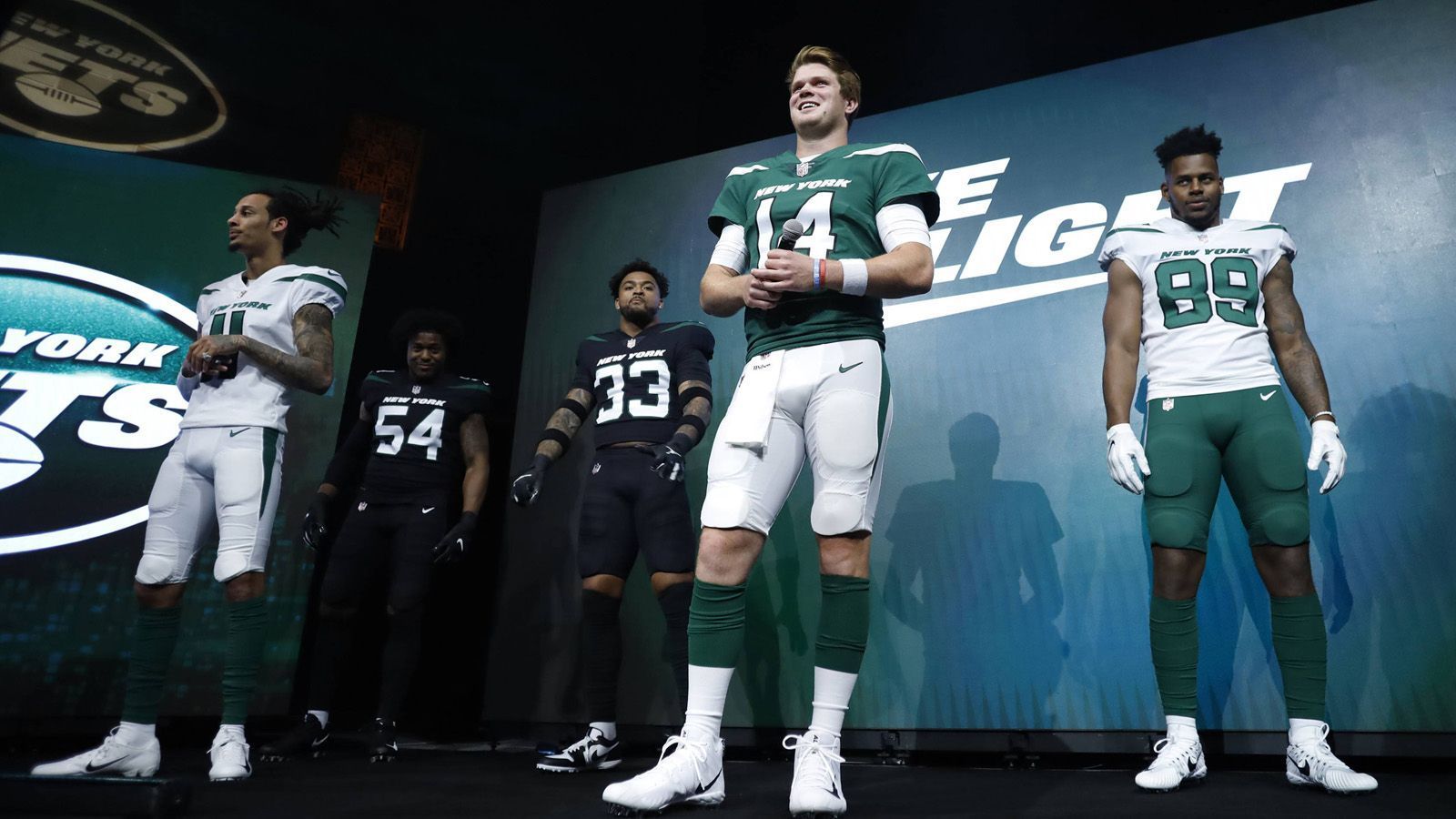 
                <strong>New York Jets</strong><br>
                Team Captains: Sam Darnold (QB), Jamal Adams (S), Kelvin Beachum (OT), C.J. Mosley (LB), Steve McLendon (DL), Rontez Miles (S)
              