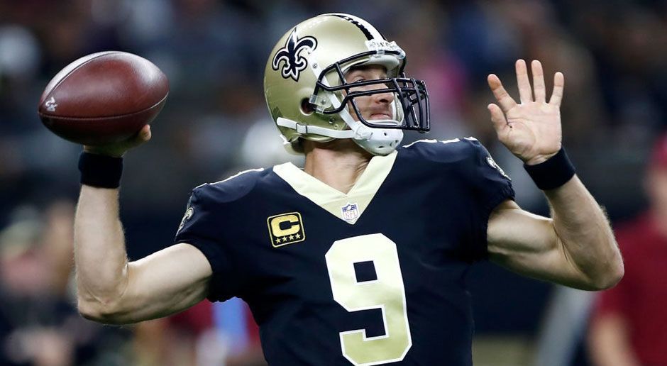 
                <strong>Gewinner: Drew Brees</strong><br>
                Der Quarterback der New Orleans Saints durchbricht jede Woche eine neue Schallmauer. In Woche 7 machte Drew Brees seinen 500. Touchdown-Pass. Dies gelang erst vier Spielern in der Geschichte der NFL. Am vergangenen Wochenende durchbrach er zudem die 6000-Career-Completions. Das gelang insgesamt nur drei Passgebern.
              