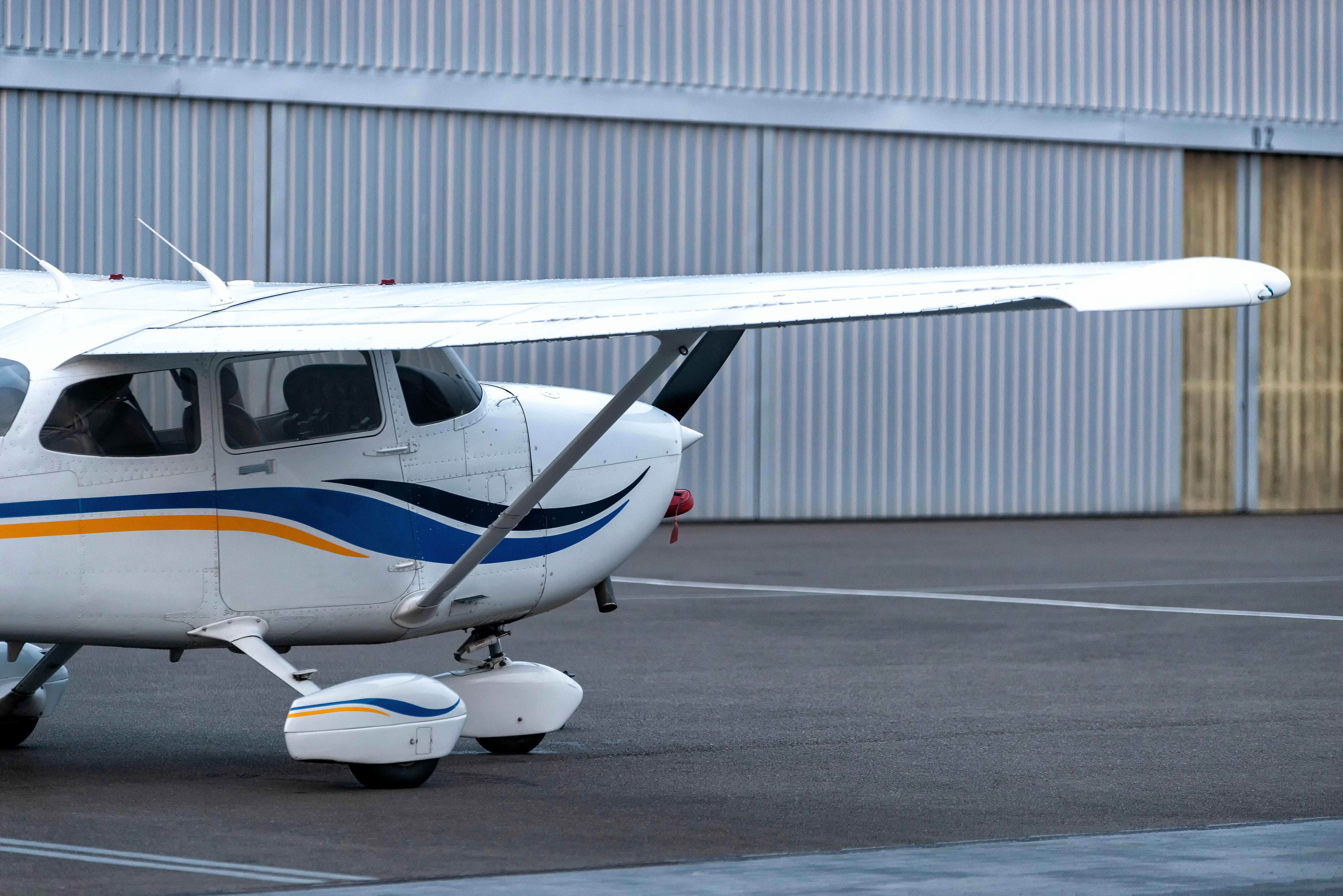 Flugzeugabsturz In Thailand: Bauer Rettet Deutschen Aus Wrack