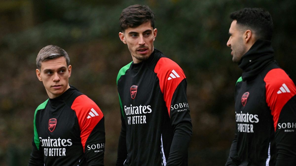 Kai Havertz (M.) vor der Rückkehr