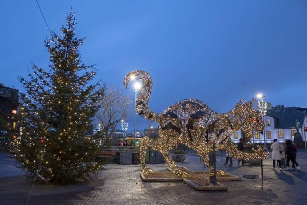 Als Lichterfigur in Reykjavik: Die Katze Jólakötturinn