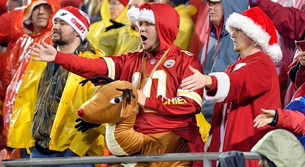 
                <strong>Platz 32: Kansas City Chiefs</strong><br>
                Finanzieller Aufwand: 29.Social Media Support: 32.Fanbase auswärts: 29.
              