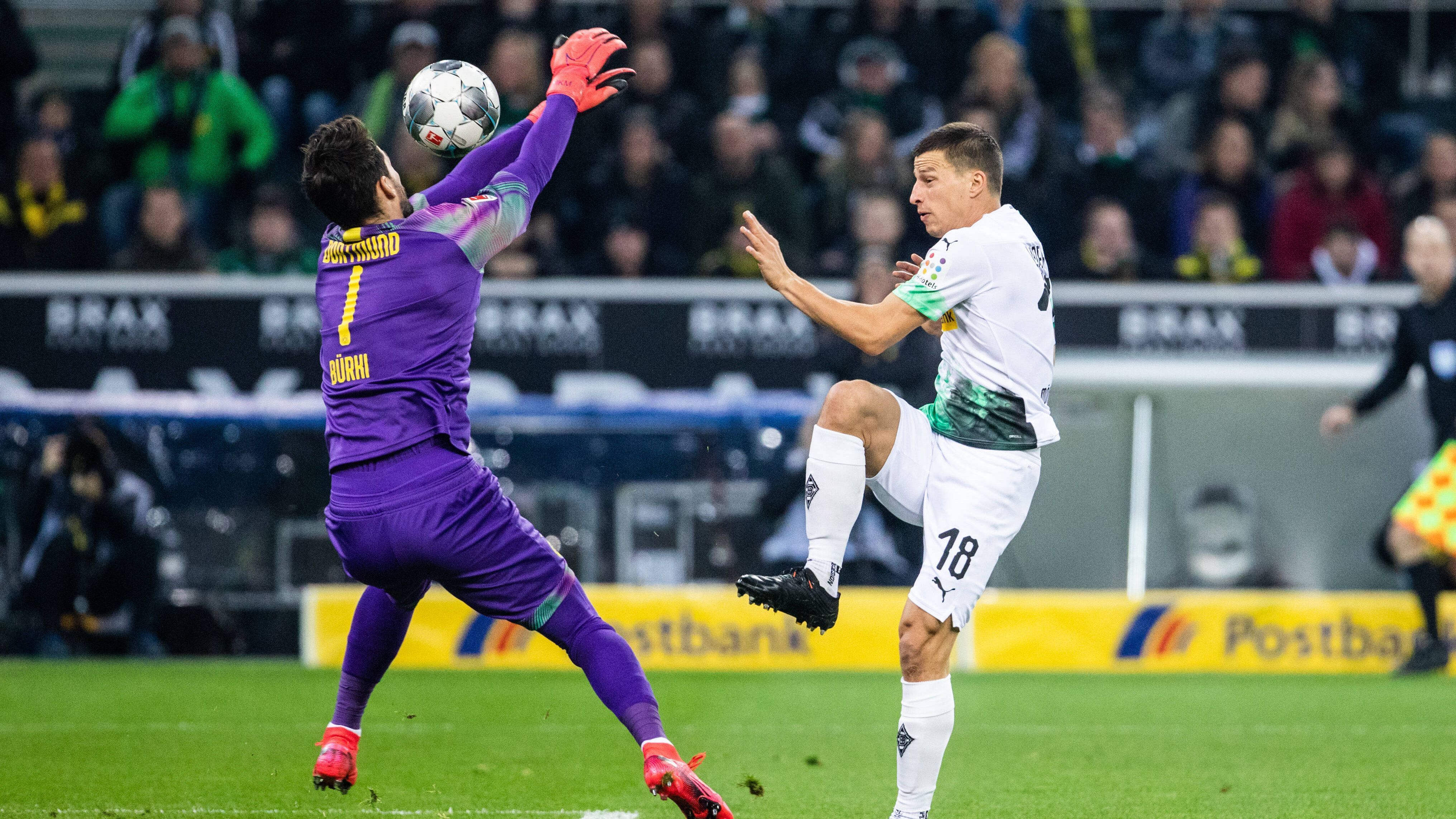 
                <strong>Bürki rettet</strong><br>
                Die Gastgeber erwischen den besseren Start und müssen in der 7. Minute eigentlich in Führung gehen. Nach einer Flanke löst sich Lainer von Guerreiro, scheitert aber an BVB-Keeper Bürki.
              