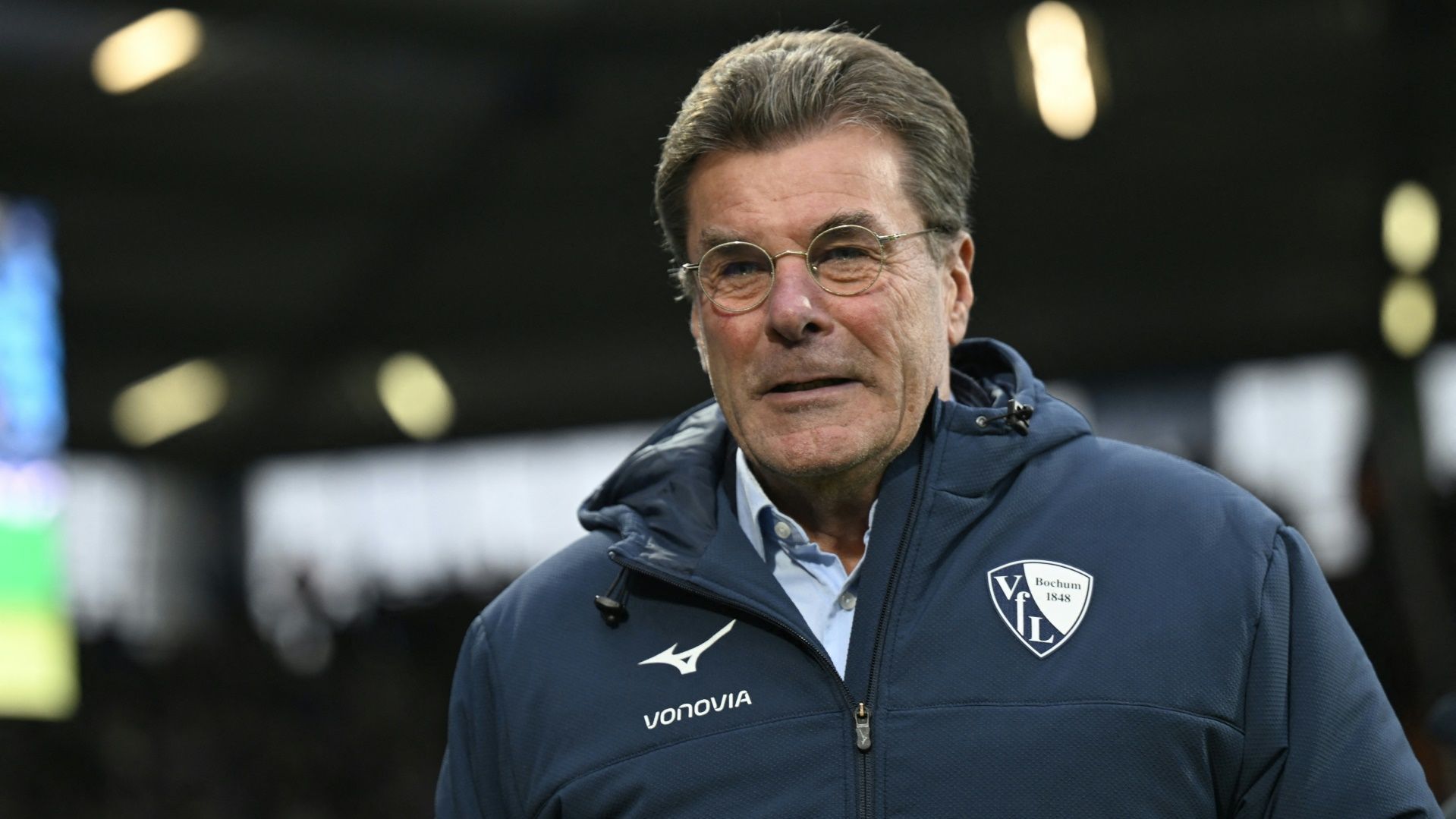 <strong>VfL Bochum: Dieter Hecking</strong><br>• <strong>Vertrag bis:</strong> 30.06.2025<br>• <strong>Beim Klub seit:</strong> 04.11.2024