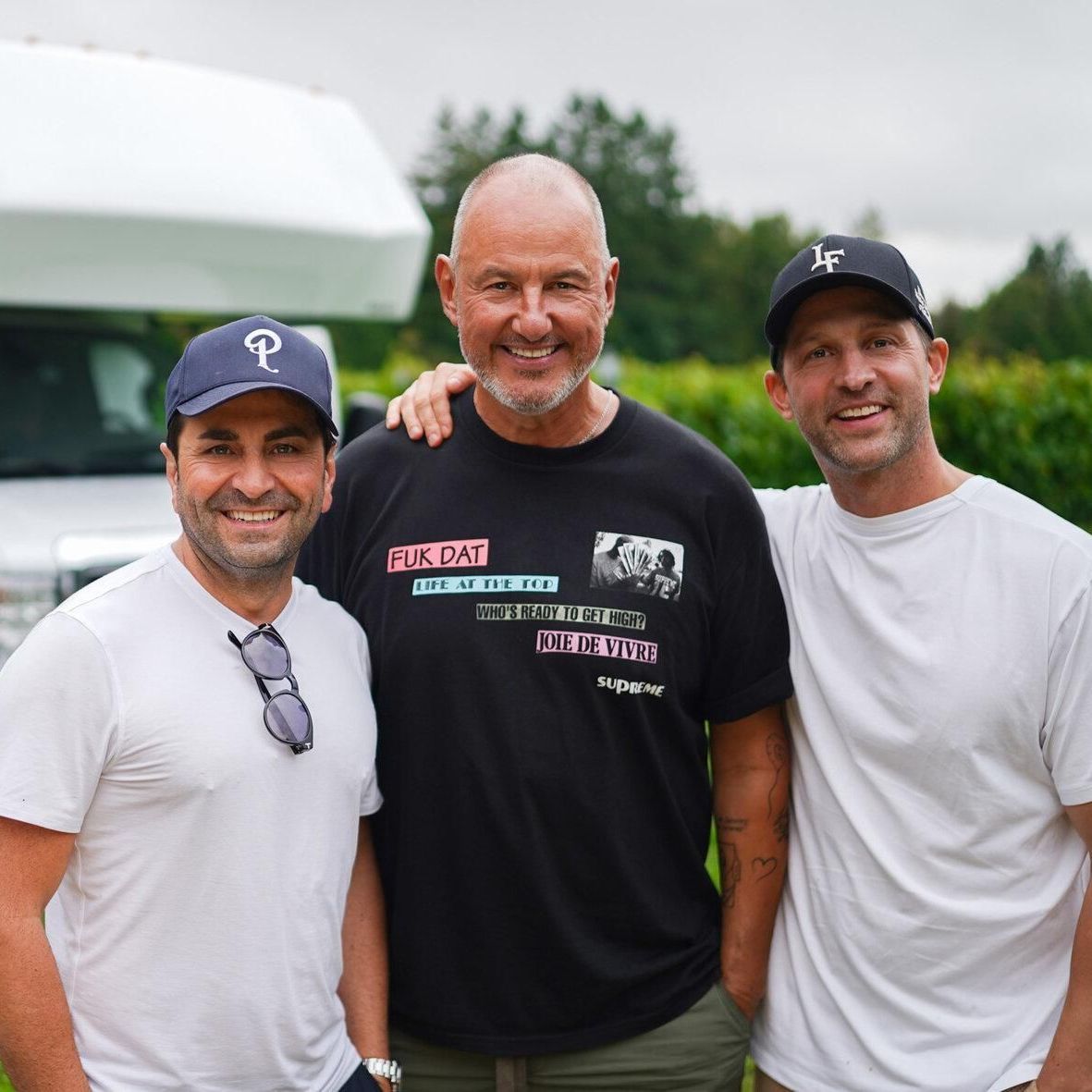 Ali Güngörmüs; Frank Rosin und Alexander Kumptner sind in "Roadtrip Amerika" mit dem Camper unterwegs.