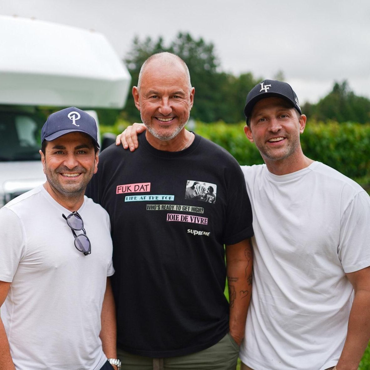 Ali Güngörmüs; Frank Rosin und Alexander Kumptner sind in "Roadtrip Amerika" mit dem Camper unterwegs.
