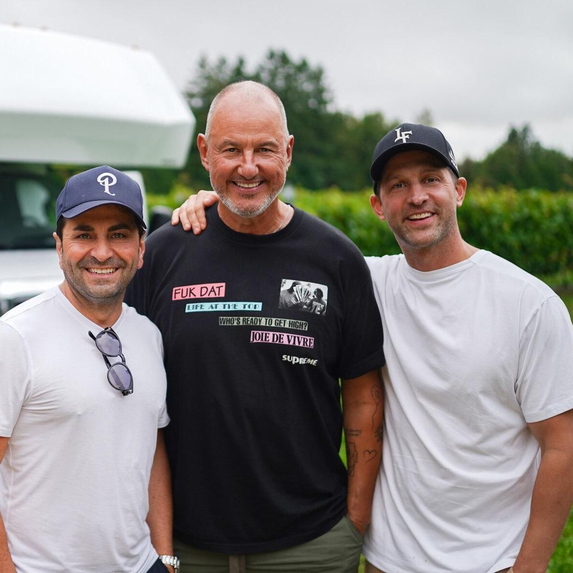 Ali Güngörmüs; Frank Rosin und Alexander Kumptner sind in "Roadtrip Amerika" mit dem Camper unterwegs.