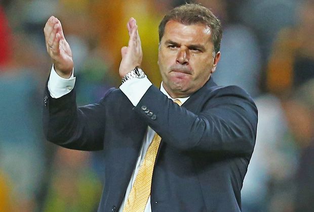 
                <strong>Australien</strong><br>
                Australien nimmt nach 2006 und 2010 zum dritten Mal in Folge an einer Weltmeisterschaft teil, allerdings ohne Holger Osieck. Der deutsche Trainer wurde nach einer 0:6-Testspielpleite gegen Frankreich entlassen - neu im Amt: Ange Postecoglou.
              