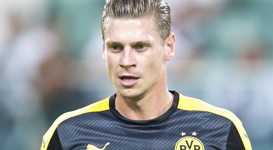 
                <strong>Lukasz Piszczek</strong><br>
                Lukasz Piszczek: Der Pole rückte wieder für Felix Passlack in die Startformation. Stand in der Defensive nicht immer sicher, machte aber eine solide Partie. Traf sogar zum 5:1. ran-Note: 3 
              