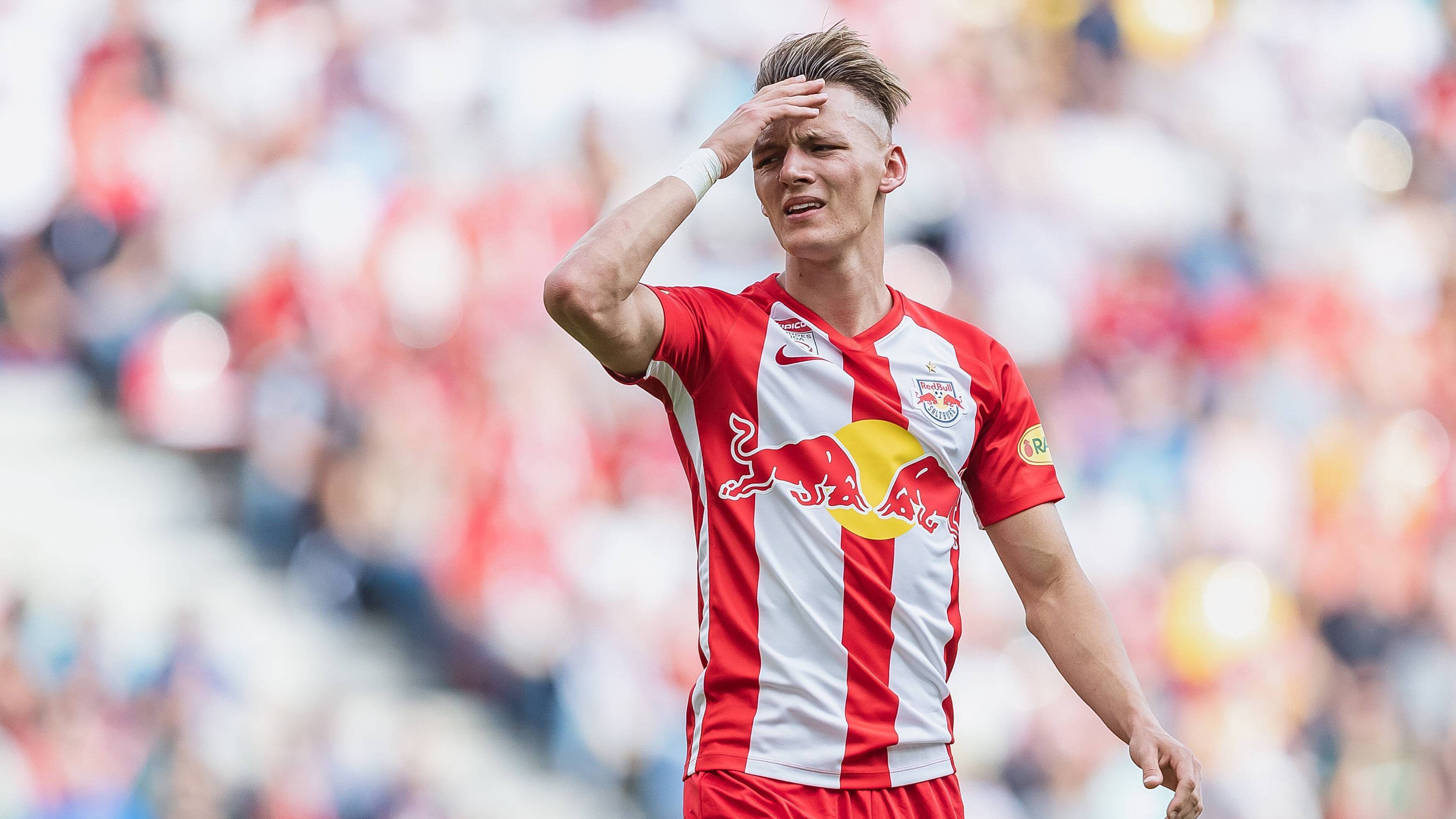 
                <strong>Hannes Wolf (RB Leipzig)  </strong><br>
                Der junge Österreicher, der seit Juli bei RB Leipzig unter Vertrag steht, fehlt dem Sachsen monatelang. Ein Bruch des Außenknöchels sowie ein Syndesmoseabriss, weswegen er am Anfang August erneut operiert werden musste, zwingt den 20-Jährigen zu einer Zwangspause von mehreren Monaten. Eine Rückkehr wird in diesem Jahr nicht mehr erwartet. Wolf zog sich die Verletzung im ersten Spiel der U21-EM gegen Serbien zu, nachdem er rüde gefoult worden war.  
              