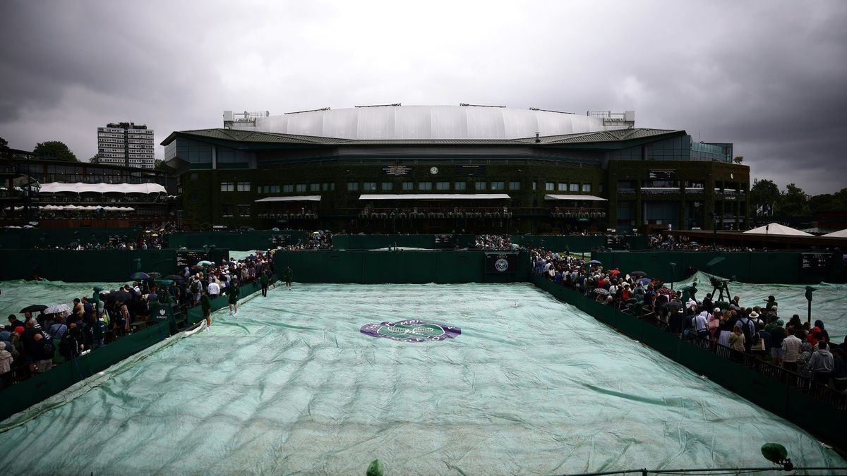 Regen sorgte für eine Spielunterbrechung in Wimbledon