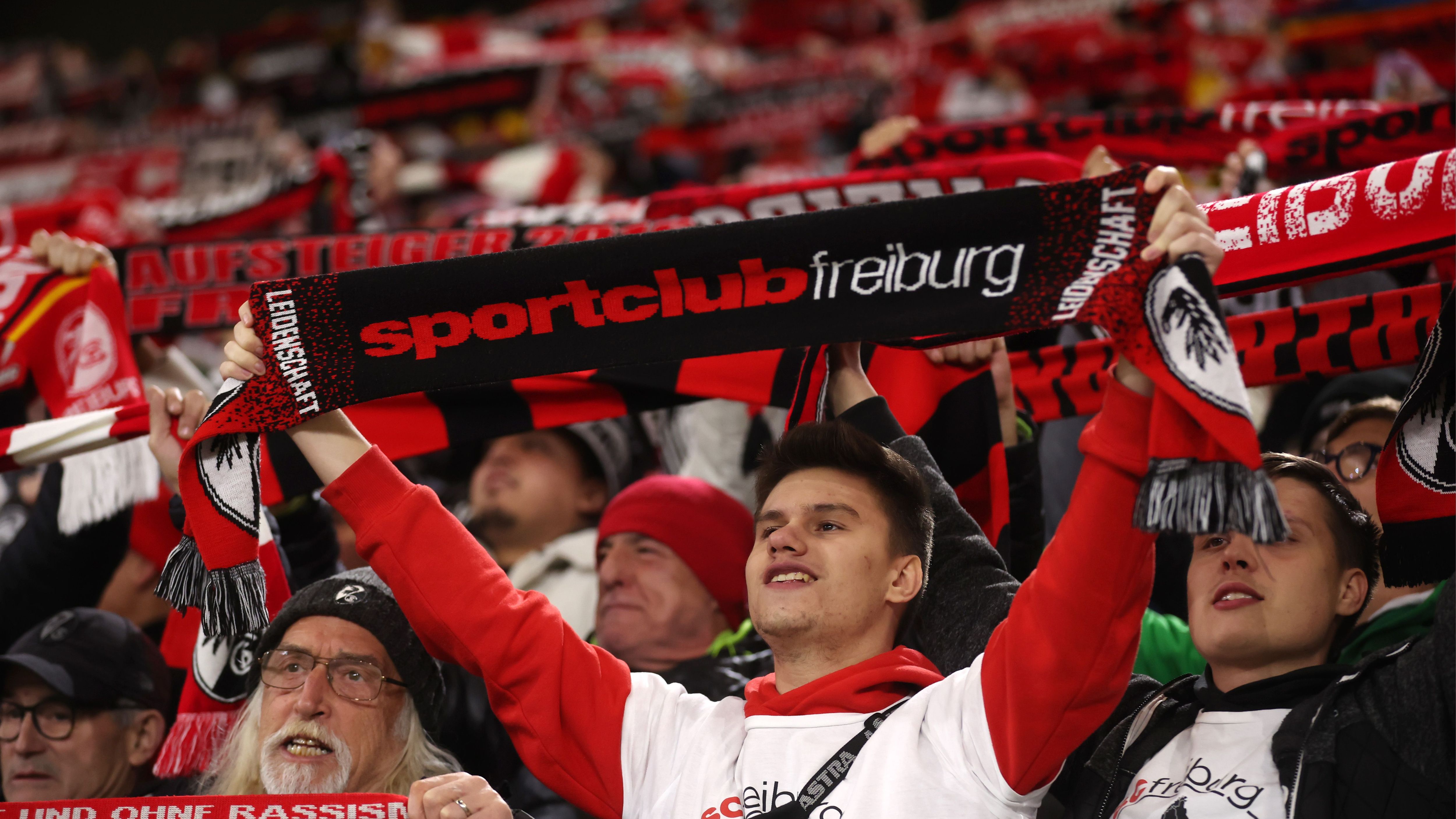 <strong>Platz 16: SC Freiburg (Bundesliga)</strong><br>Zuschauerschnitt: 34.196<br>Gesamtzuschauer: 581.334 <br>Auslastung: 98 Prozent