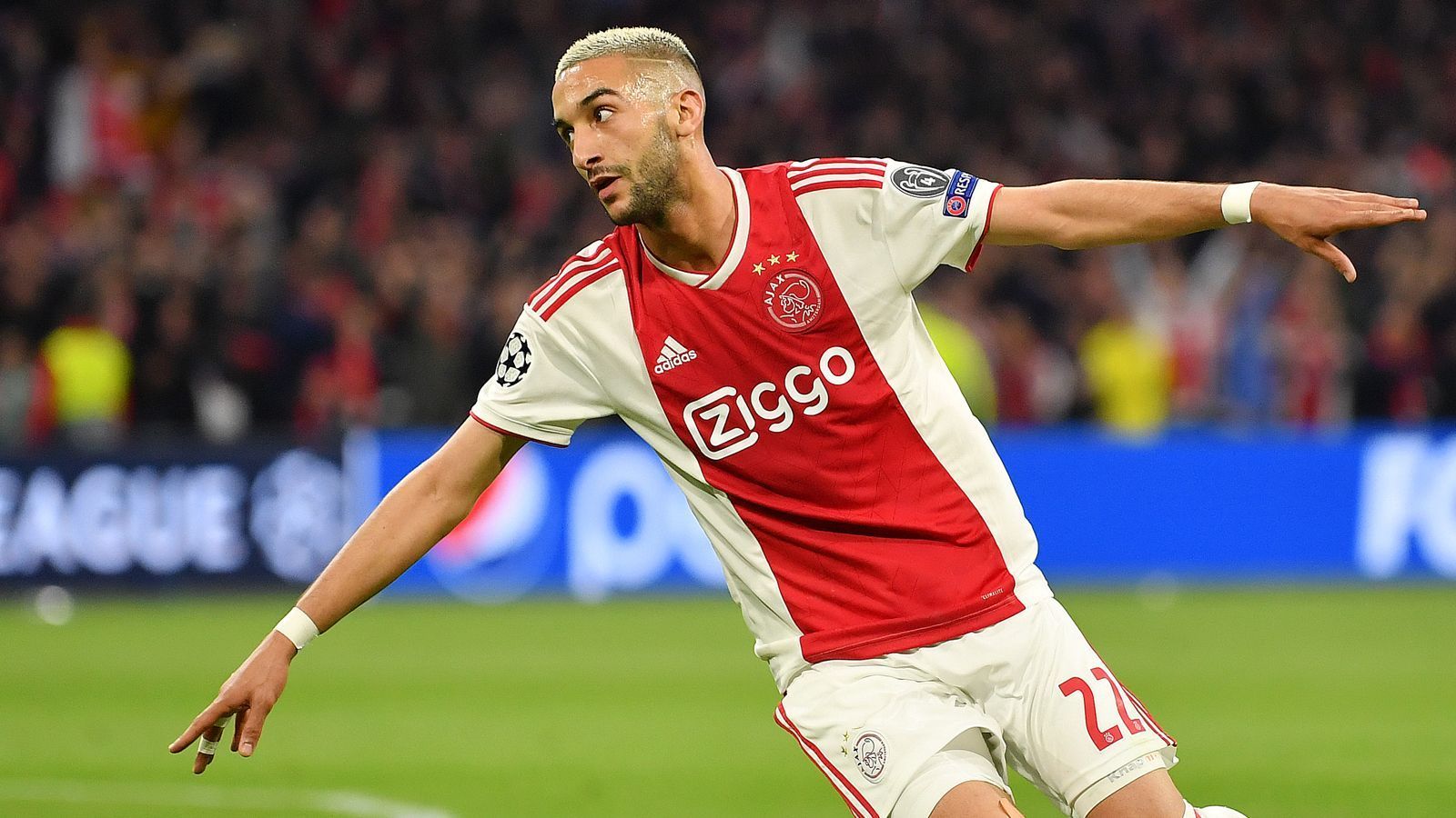 
                <strong>Platz 8: Hakim Ziyech</strong><br>
                40 Millionen EuroZeitpunkt des Transfers: Juli 2020Abgebender Verein: Ajax Amsterdam
              