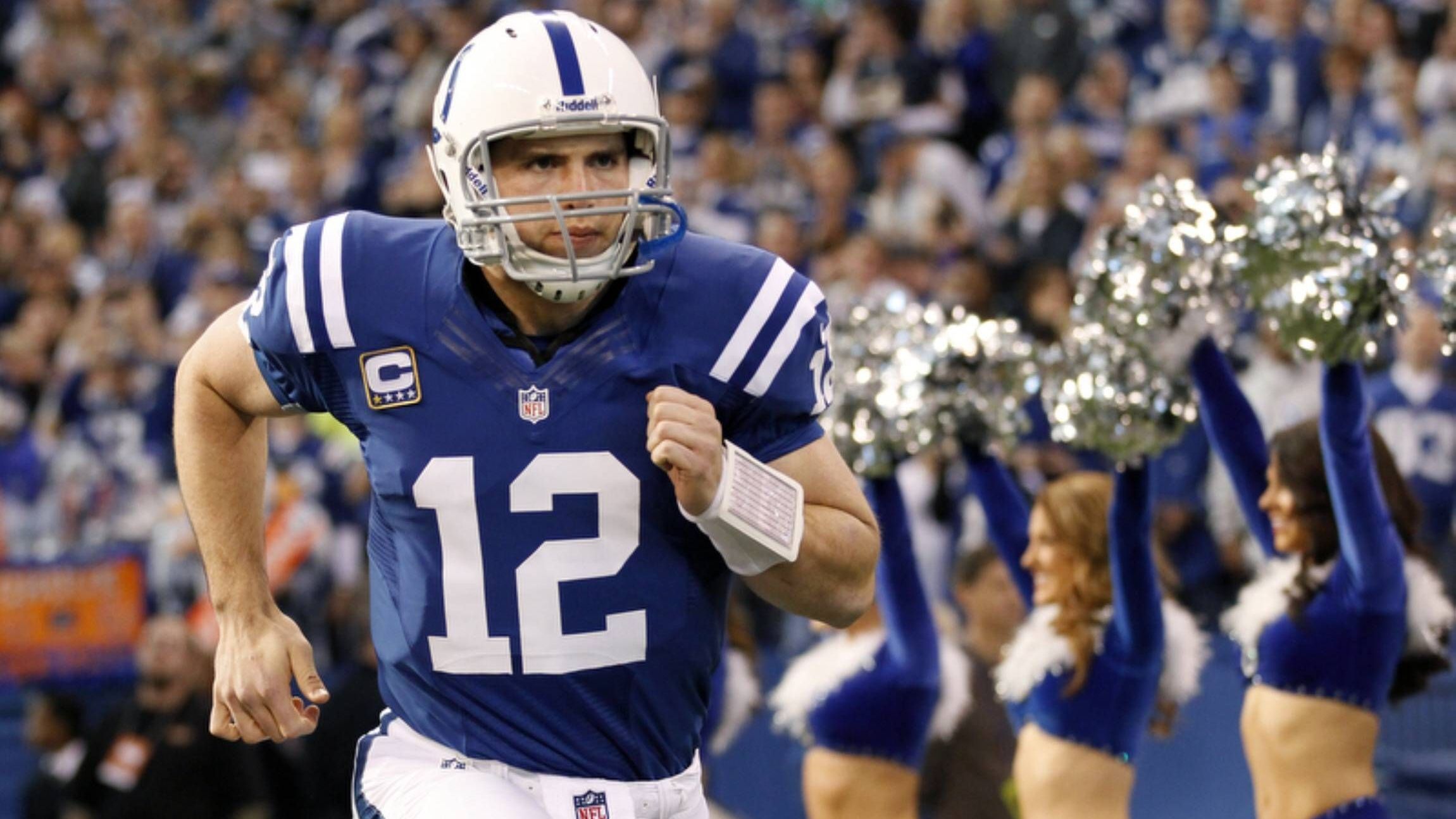 <strong>10. Platz: Andrew Luck (2012, Indianapolis Colts)</strong><br>Führte die Colts mit über 4.300 Passing Yards und 23 Touchdowns zu einem 11:5-Record, belebte die Franchise sofort wieder und wurde in den Pro Bowl berufen.