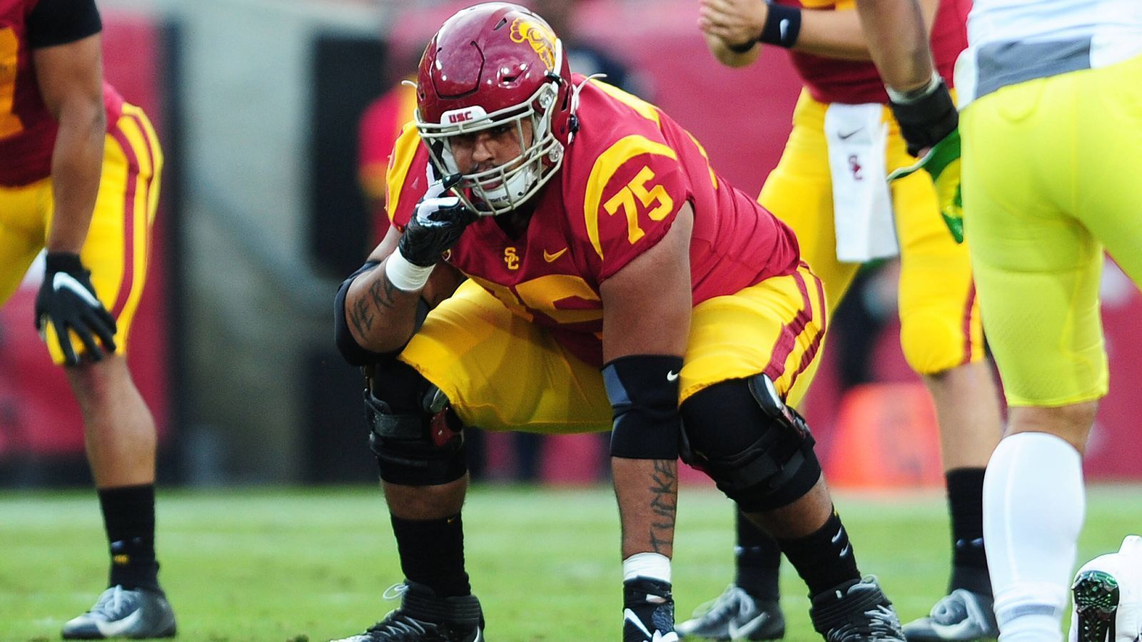 
                <strong>Pick 14: Alijah Vera-Tucker (Guards, USC)</strong><br>
                Team: Minnesota Vikings
              