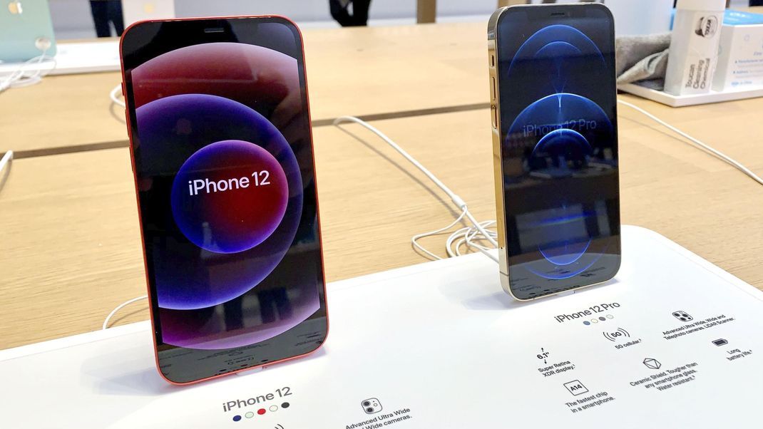 Das iPhone 12 des Tech-Giganten Apple soll eine erhöhte elektromagnetische Strahlung aufweisen.
