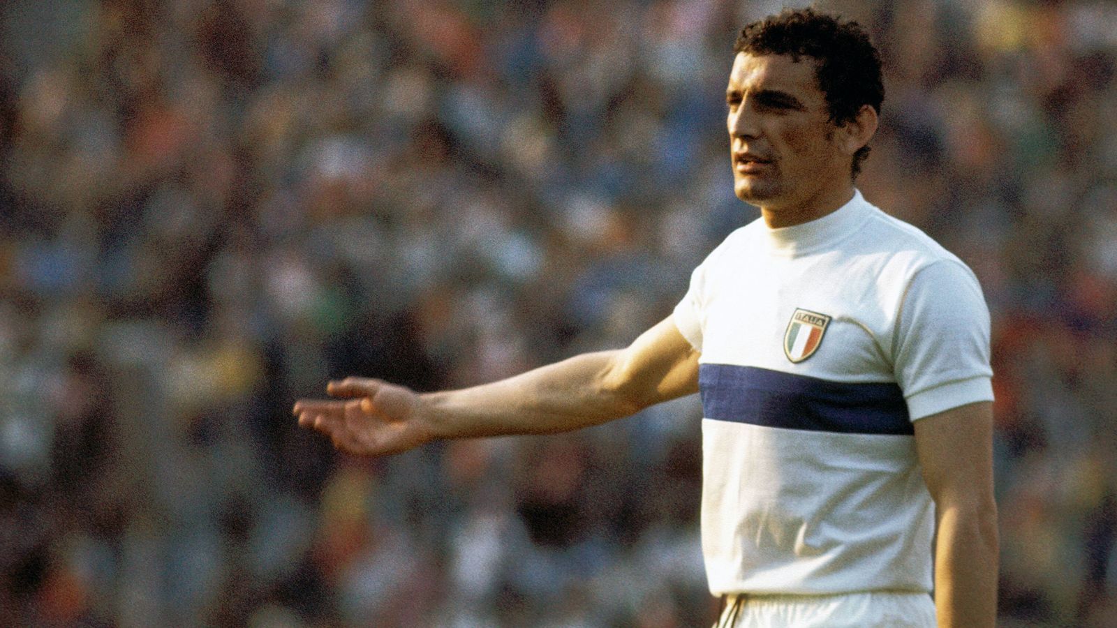
                <strong>Italien: Luigi Riva</strong><br>
                &#x2022; Länderspiel-Tore: 35<br>&#x2022; Länderspiele: 42<br>
              