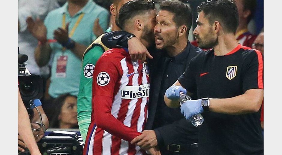 
                <strong>Diego Simeone beim Champions-League-Finale</strong><br>
                Naja, etwas Jubel ist dann doch zu erkennen. Aber schon geht es mit dem Coachen weiter.
              