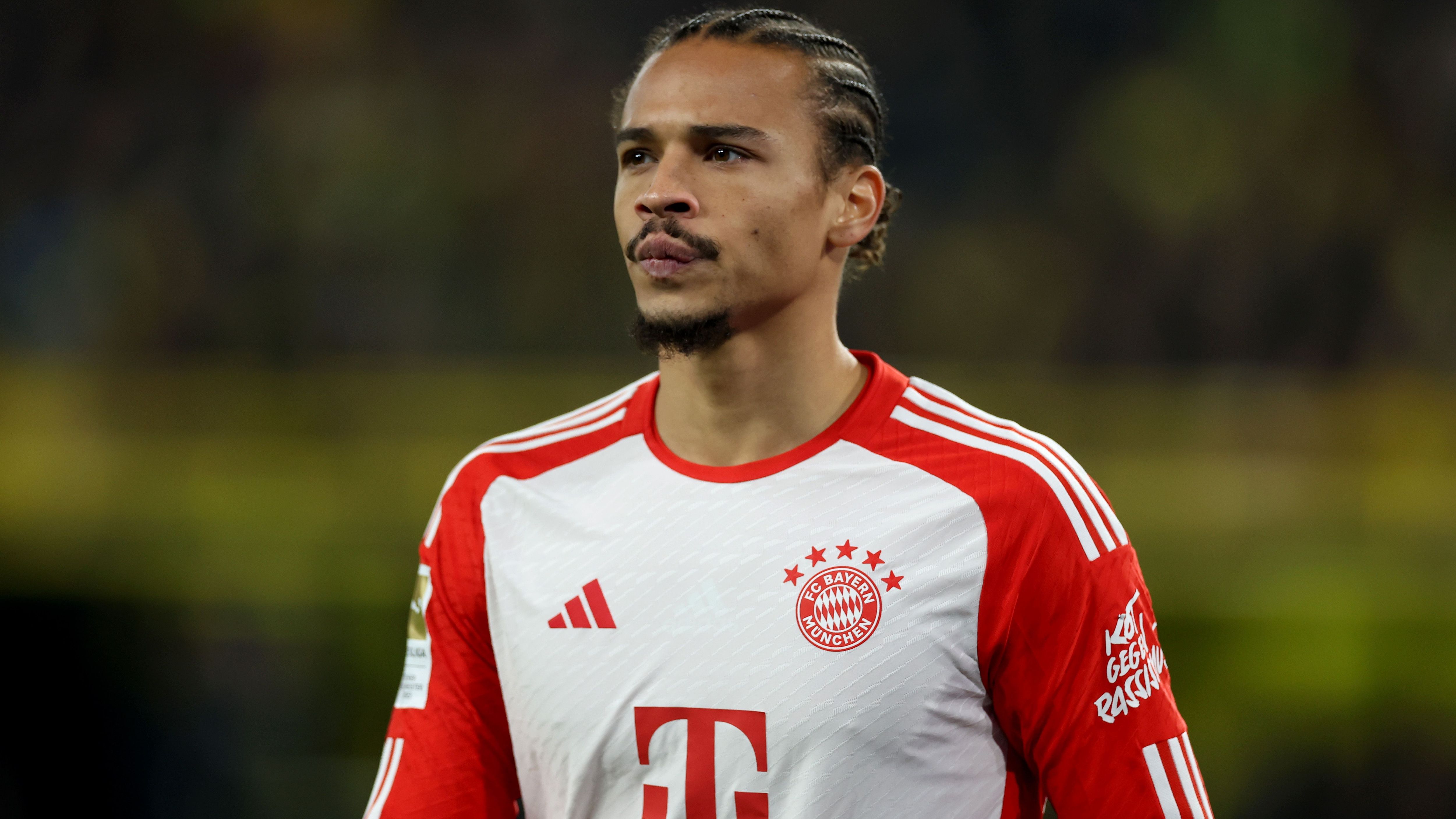 <strong>Leroy Sane (Vertrag bis 2025)</strong><br>Berichte, nach denen sich der FC Bayern noch nicht mit der Seite von Leroy Sane über einen neuen Vertrag unterhalten hat, wies Sportdirektor Freund zuletzt in der "Sport Bild" zurück und hatte im Gegenzug nur Lob für den 27-Jährigen übrig: "Das ist der beste Leroy Sane, den es bisher beim FC Bayern gab."&nbsp;