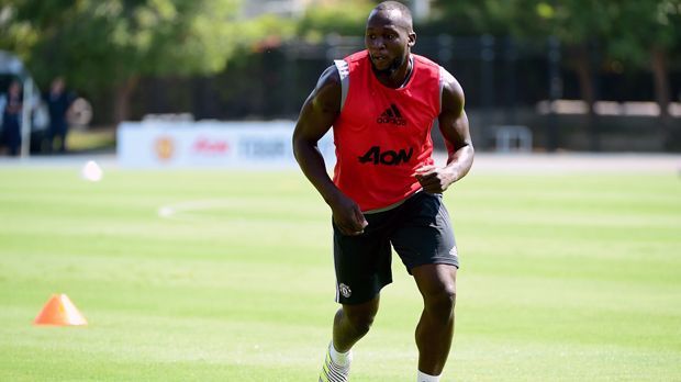 
                <strong>Platz 3: Romelu Lukaku - 84,7 Millionen Euro</strong><br>
                Mittelstürmervon: FC Evertonzu: Manchester United
              