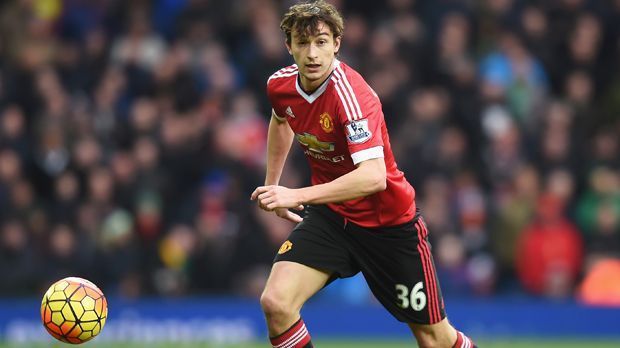 
                <strong>Matteo Darmian - 18 Millionen Euro Ablöse</strong><br>
                Matteo Darmian - 18 Millionen Euro Ablöse. Dem Vernehmen nach buhlte auch der FC Bayern am italienischen Außenverteidiger. Van Gaal bekam 2015 jedoch den Zuspruch. Der FC Turin konnte sich über 18 Millionen Euro freuen.
              