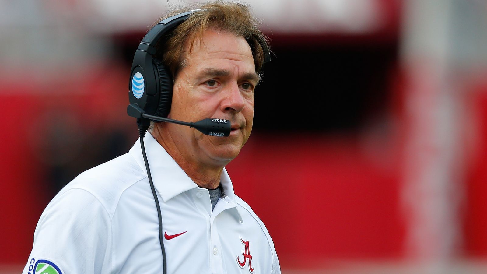 <strong>Fast 100 Millionen<br></strong>Jahrelang war Saban der bestbezahlte Coach im College Football. Durch diverse Prämien und Erfolge wird sein Netto-Einkommen in seiner Alabama-Zeit auf rund 93,2 Millionen Dollar geschätzt. Sein letzter Vertrag ging eigentlich bis 2029, so dass er mit seinem Karriereende im stolzen Alter von 72 Jahren auf viel weiteres Geld noch verzichtet.&nbsp;