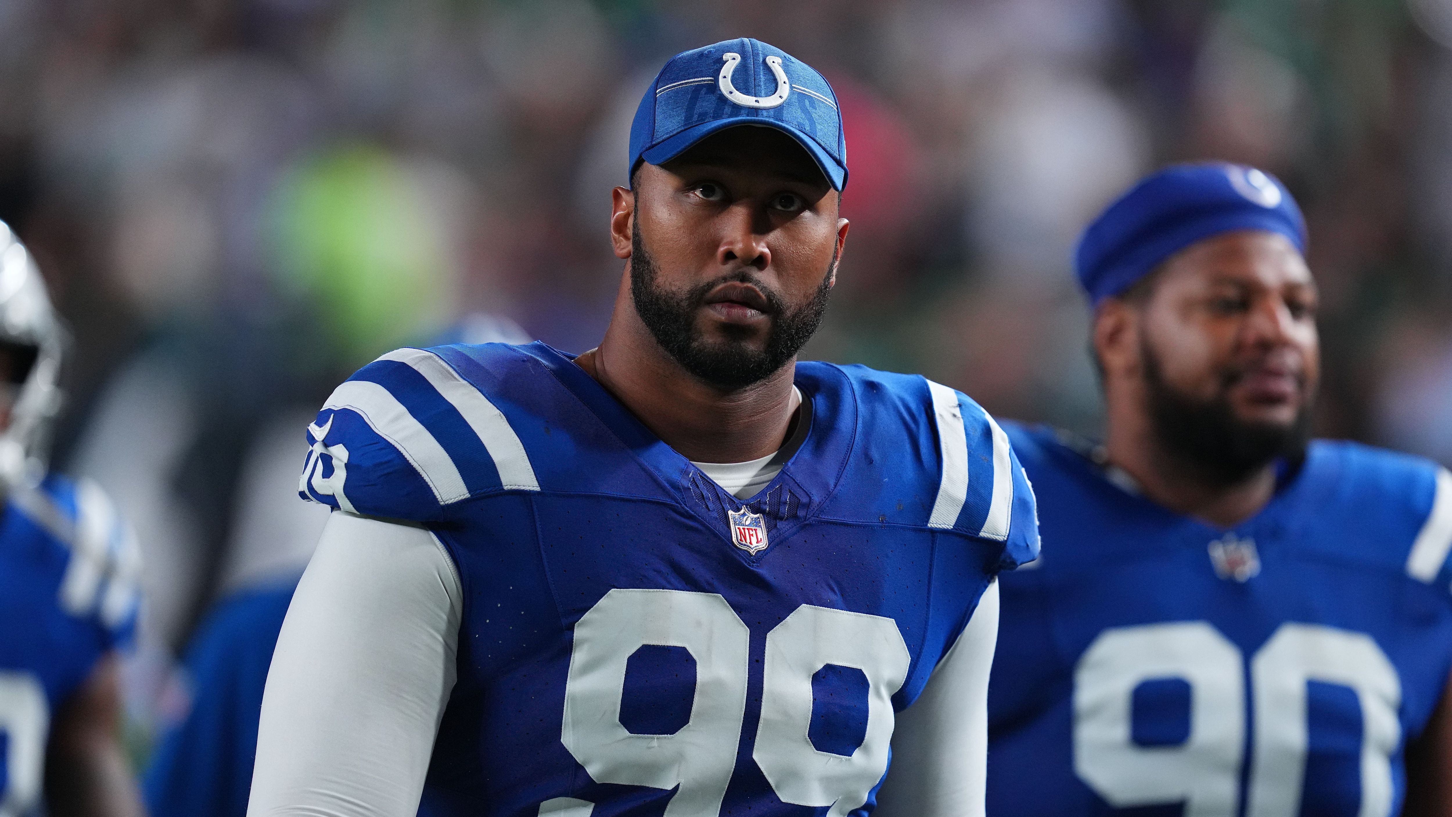 <strong>DeForest Buckner (Indianapolis Colts)</strong>