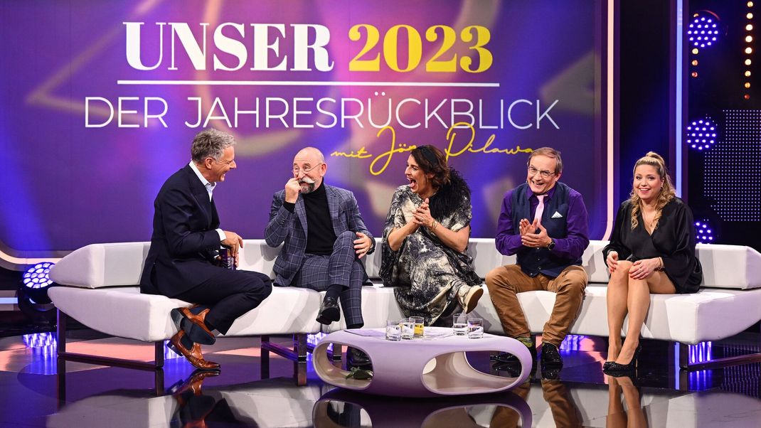 Bei "Unser 2023 - Der Jahresrückblick mit Jörg Pilawa" sind Horst Lichter, Elena Uhlig, Wigald Boning und Caroline Frier am Freitag, 29. Dezember 2023, als Gäste dabei.