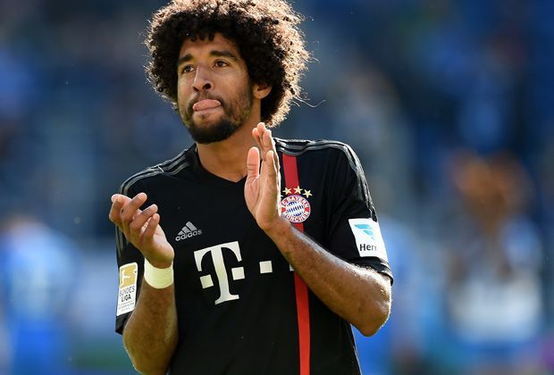 
                <strong>Dante</strong><br>
                Beim FC Bayern ist er nicht unumstritten, in Gladbach würden sie ihn wohl mit Kusshand nehmen: Dante. Der Marktwert des Brasilianers liegt aktuell bei 11 Millionen Euro. "Mit Dante ist der Kontakt noch da, der ist nie abgerissen", sagt Eberl.
              