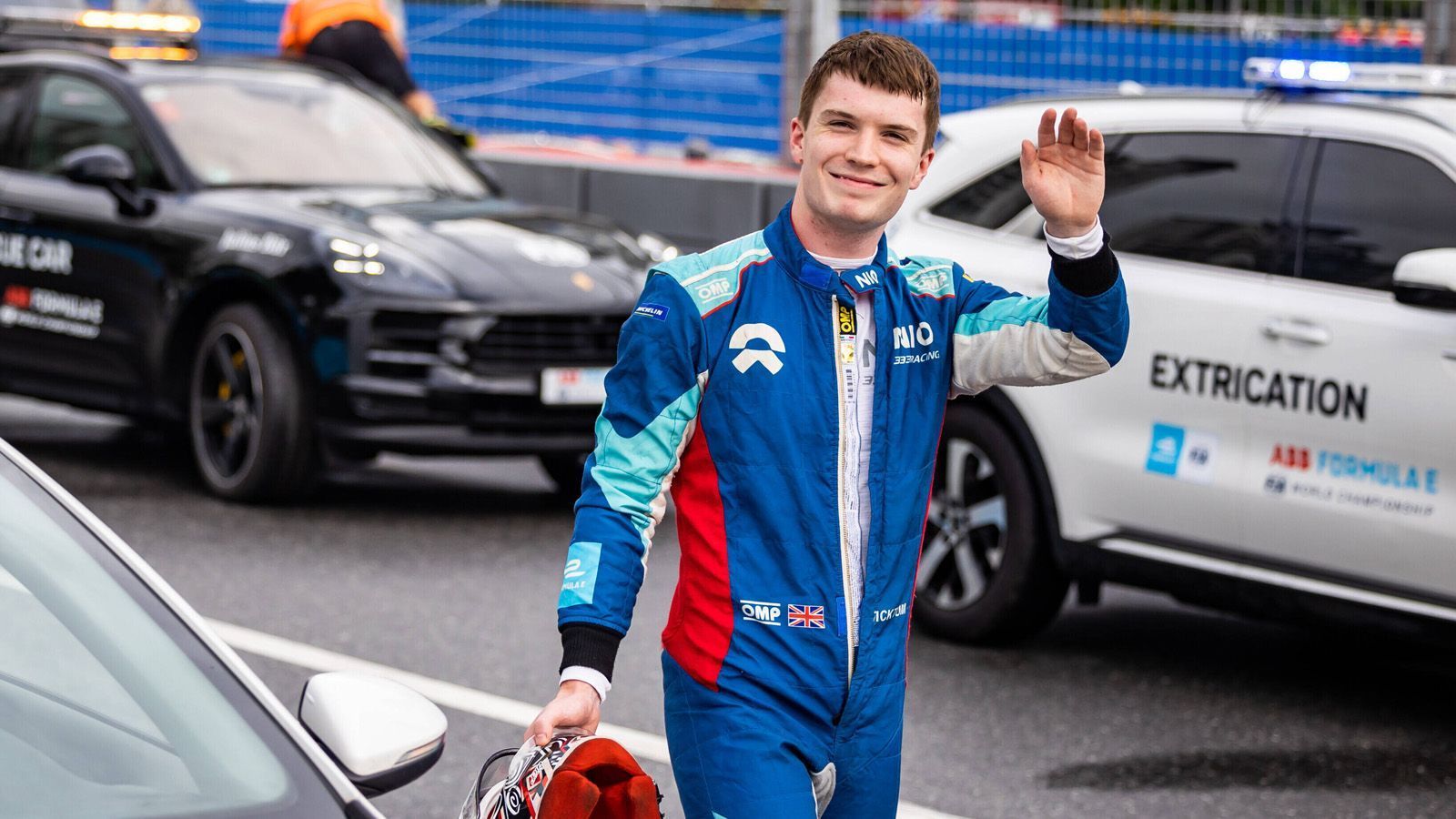 
                <strong>NIO</strong><br>
                Sergio Sette Camara und Dan Ticktum
              