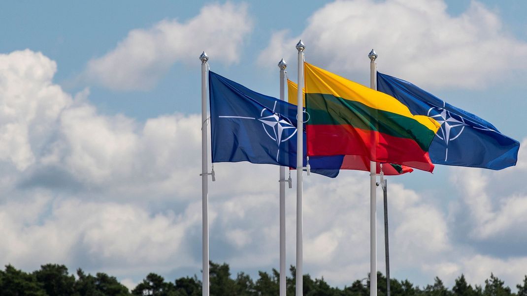 Das NATO-Mitgliedsland Litauen hat eine Luftraumverletzung durch ein russisches Flugzeug gemeldet. (Symbolbild)