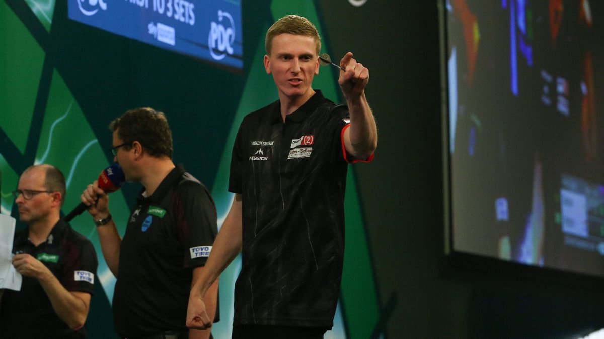 RECORD DATE NOT STATED 19th December 2023, Alexandra Palace, London, England; 2023 24 PDC Paddy Power World Darts Championships Day 5 Evening Session; Wessel Nijman celebrates winning a leg against...