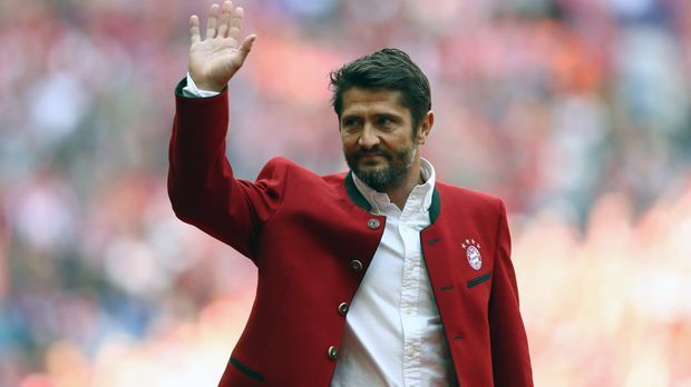 
                <strong>Bixente Lizarazu</strong><br>
                Profi beim FC Bayern: von 1997 bis 2004 und Januar 2005 bis Juni 2006Pflichtspiele (Tore): 273 (8)Erfolge mit dem FC Bayern: 6x Deutscher Meister, 5x DFB-Pokalsieger, 1x Champions-league-Sieger, 1x Weltpokal-Sieger
              