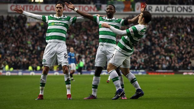 
                <strong>Schottland: Celtic Glasgow</strong><br>
                Bereits nach 30 Spielen in der Scottish Premiership steht der sechste Meistertitel in Serie für Celtic Anfang April fest. Die Mannschaft von Coach Brendan Rodgers macht die Titelverteidigung durch einen 5:0-Sieg über Heart of Midlothian klar. Besonders die offensiven Neuzugänge Scott Sinclair und Moussa Dembele sorgen mit ihrer Treffsicherheit mehr als nur einmal für den Unterschied.
              