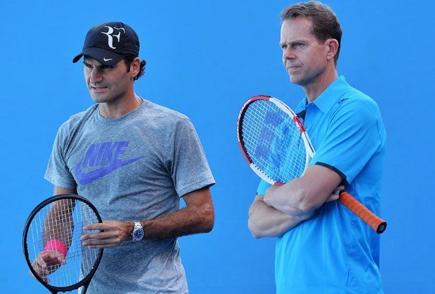
                <strong>Stefan Edberg formt den "FedExpress" </strong><br>
                Ein filmreifes Bild: Der Schüler und sein Lehrer fokussiert auf die Aufgaben der Zukunft.
              